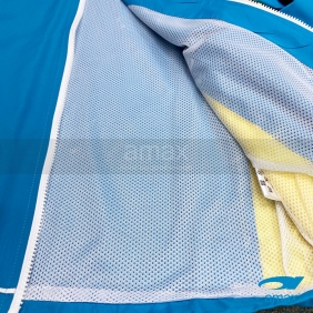 細節-風褸-內層網布