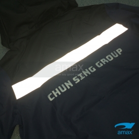 細節-風褸-加反光燙膜