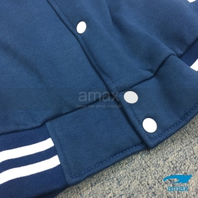 細節-衛衣-拍鈕