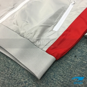 細節-風褸-羅紋衫腳