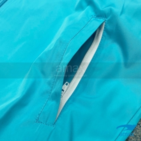 細節-風褸-側袋連拉鏈